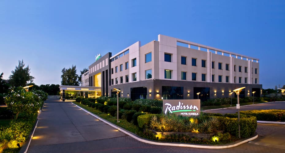 Radisson Hotel Kandla, Gandhidham 1